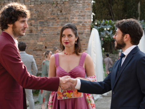 Fatti vedere con Matilde Gioli, Asia Argento, Francesco Centorame e Pierpaolo Spollon, dal 6 Febbraio al Cinema