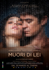 Muori di lei | Recensione | Poster